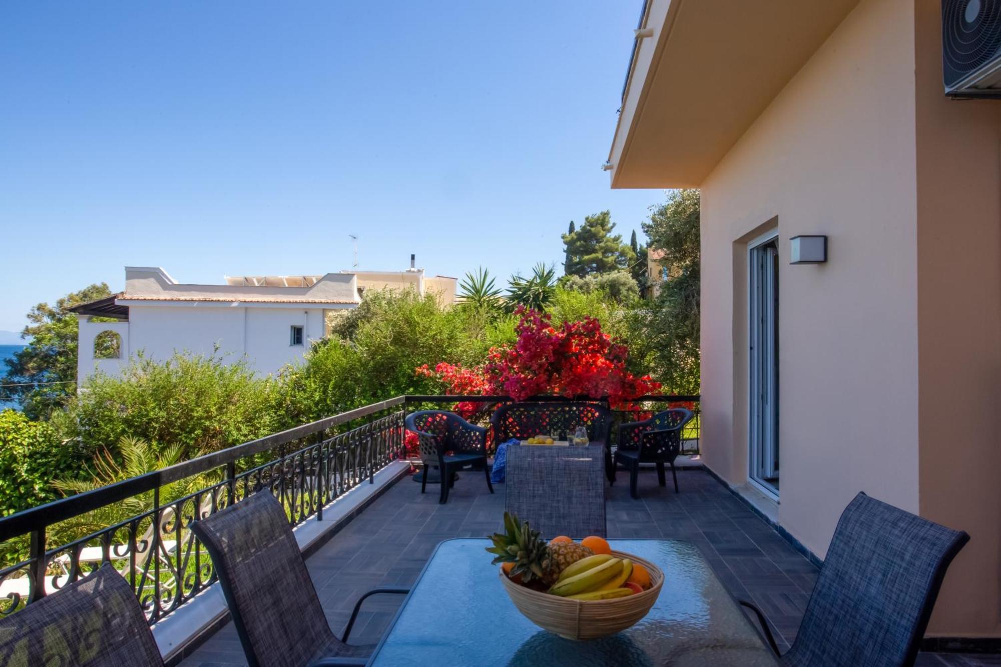 Apartamento Ionian Kaizer Boutique Achílleion Exterior foto